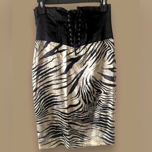 Womens Marciano By Guess Silk Zebra Print Skirt, Size Small NWT Y2K